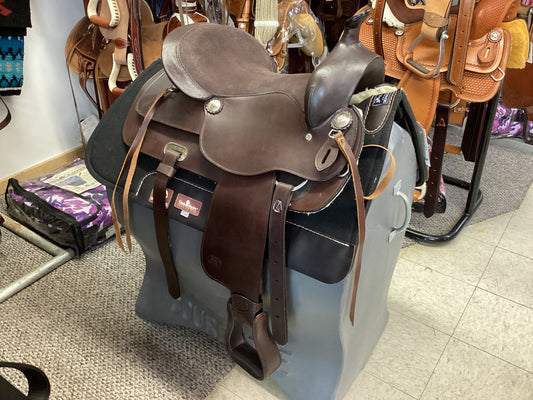 16” Leather Synthetic Combo saddle
