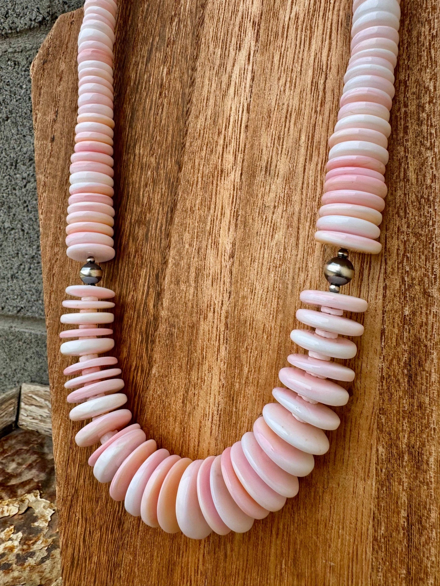 Graduated Pink Conch Necklace