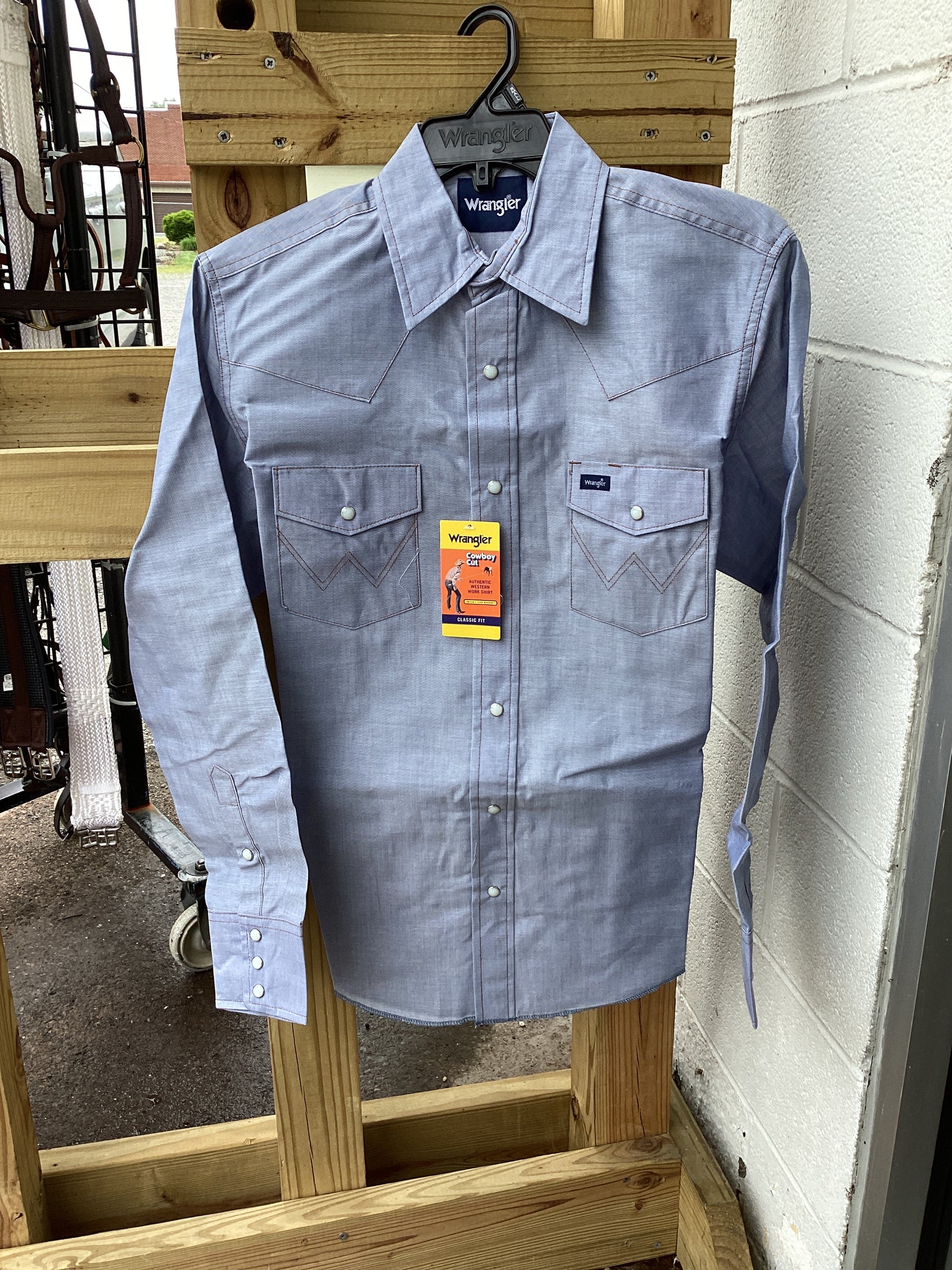 Wrangler Chambray Work Shirt Blondie's Western Wear & Tack, LLC Wrangler Chambray Work Shirt Blondie's Western Wear & Tack, LLC