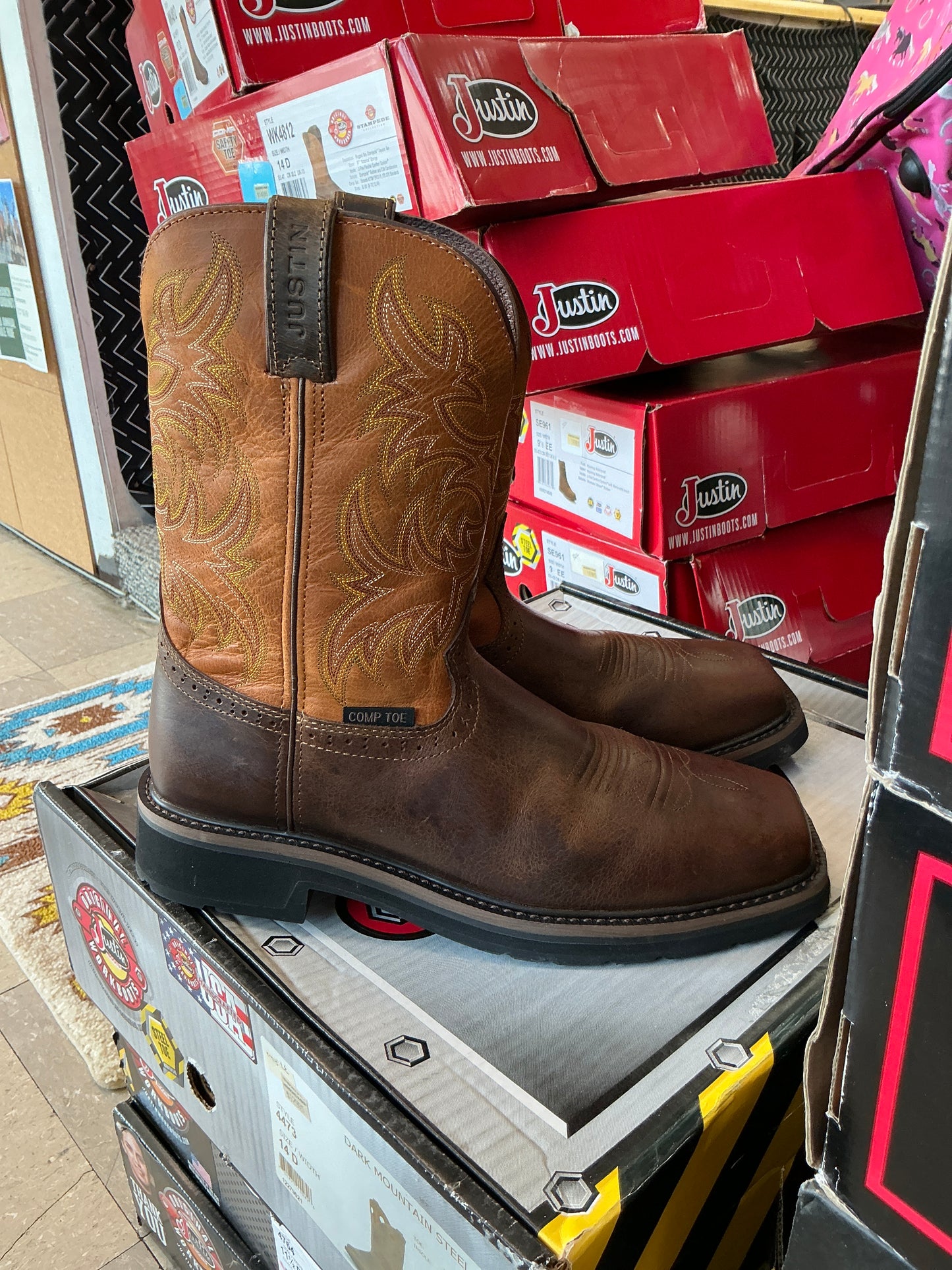 Justin Rugged Tan Stampede Square Toe Workboot