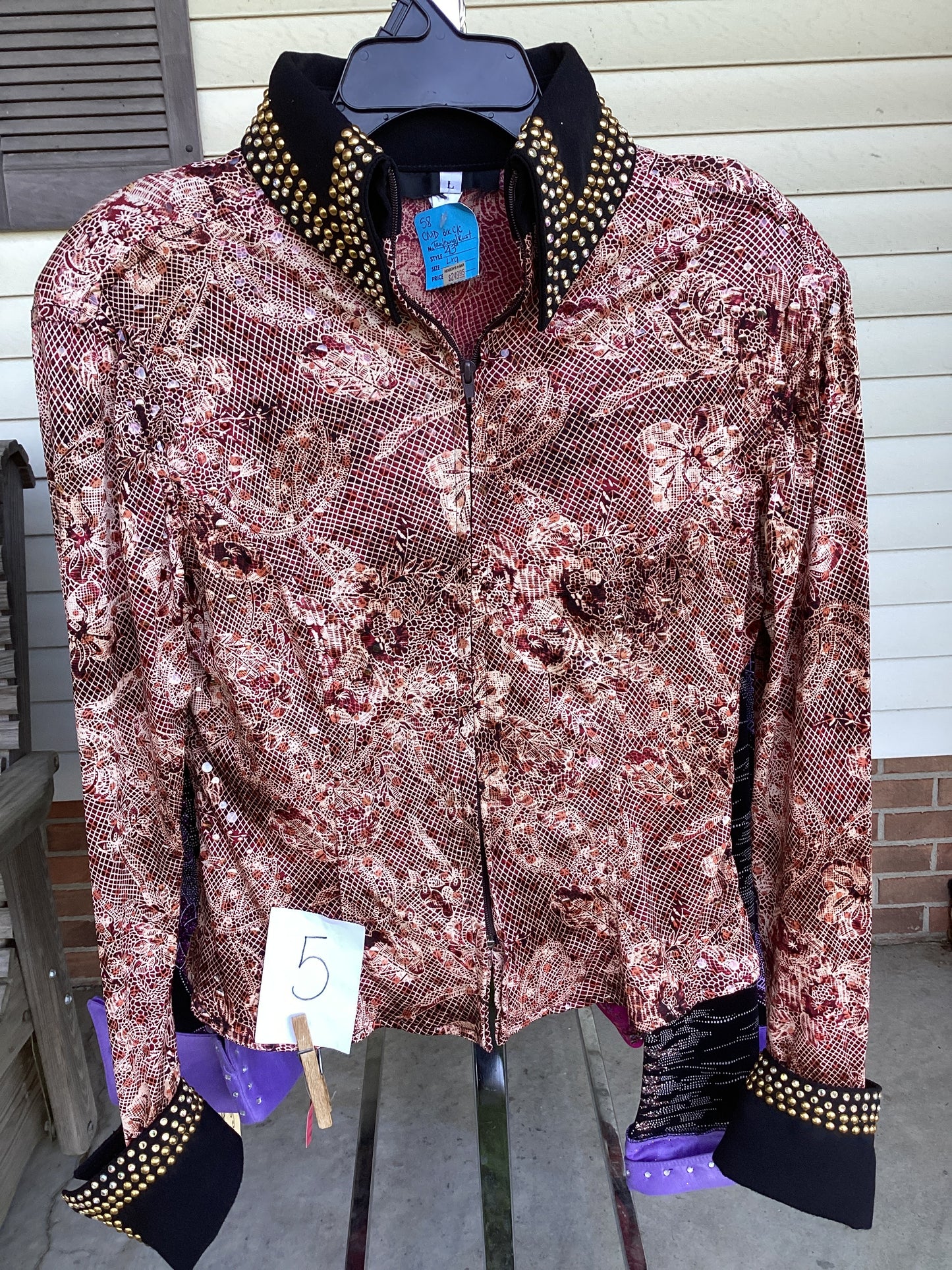 Women’s Large Show Shirt