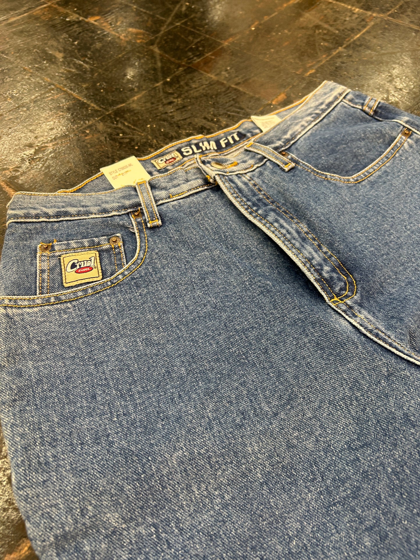 *VINTAGE* Cruel Girl® Slim Fit Jeans