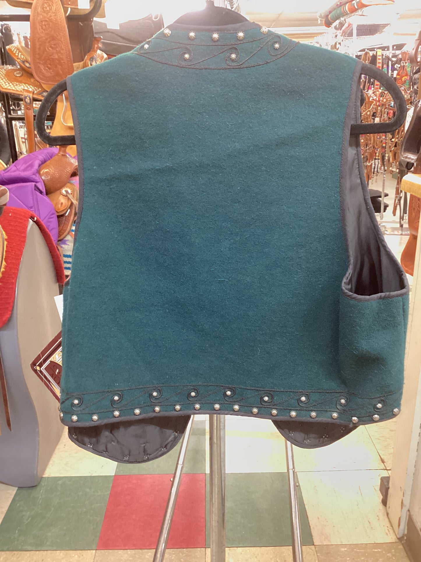 The Silver River Wool Retro Vest