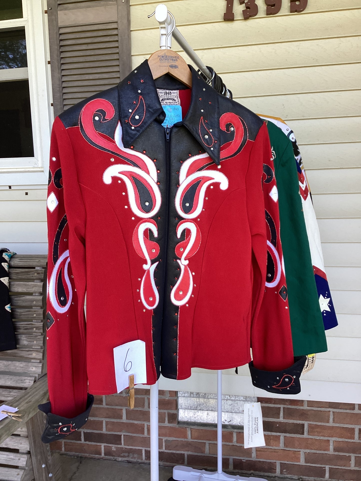 Show Blouses & Jackets-Medium