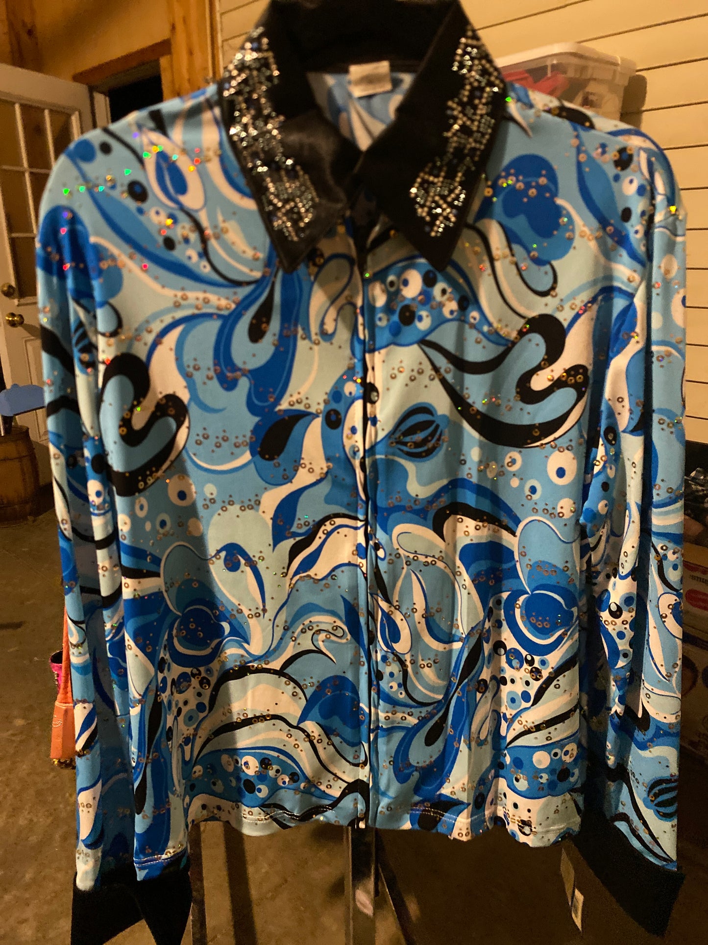 Women’s X-Large Show Shirt