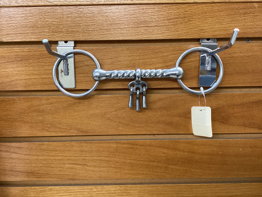 Loose-ring snaffle with a Mullen and a cricket