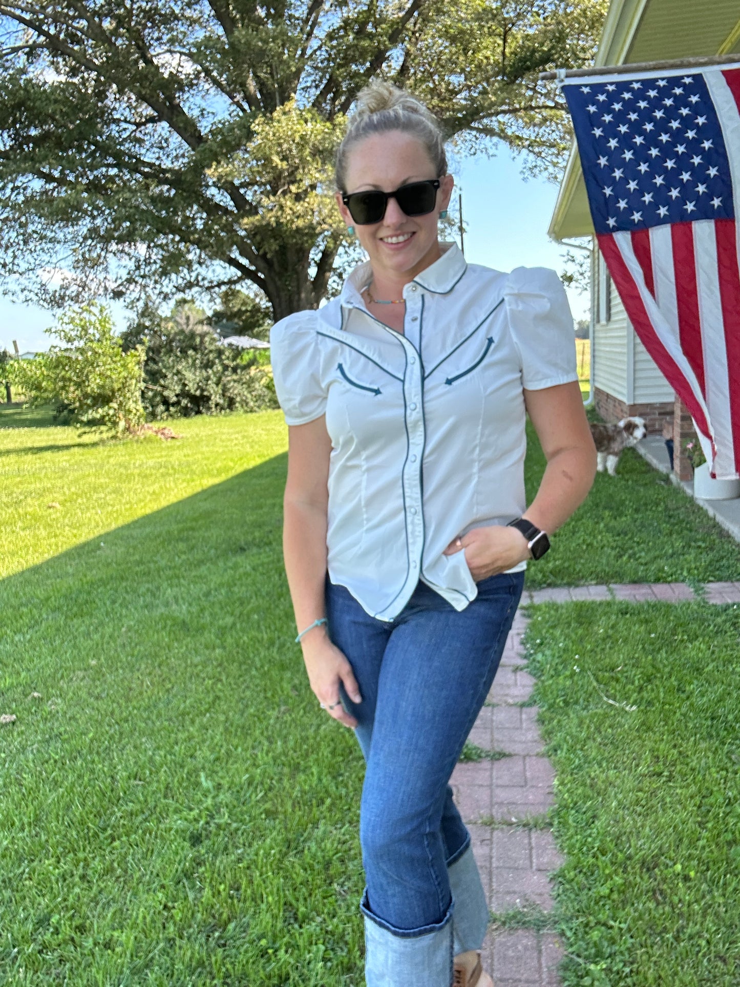 Retro Cowgirl Pearl Snap Puff Sleeve Top- White & Teal