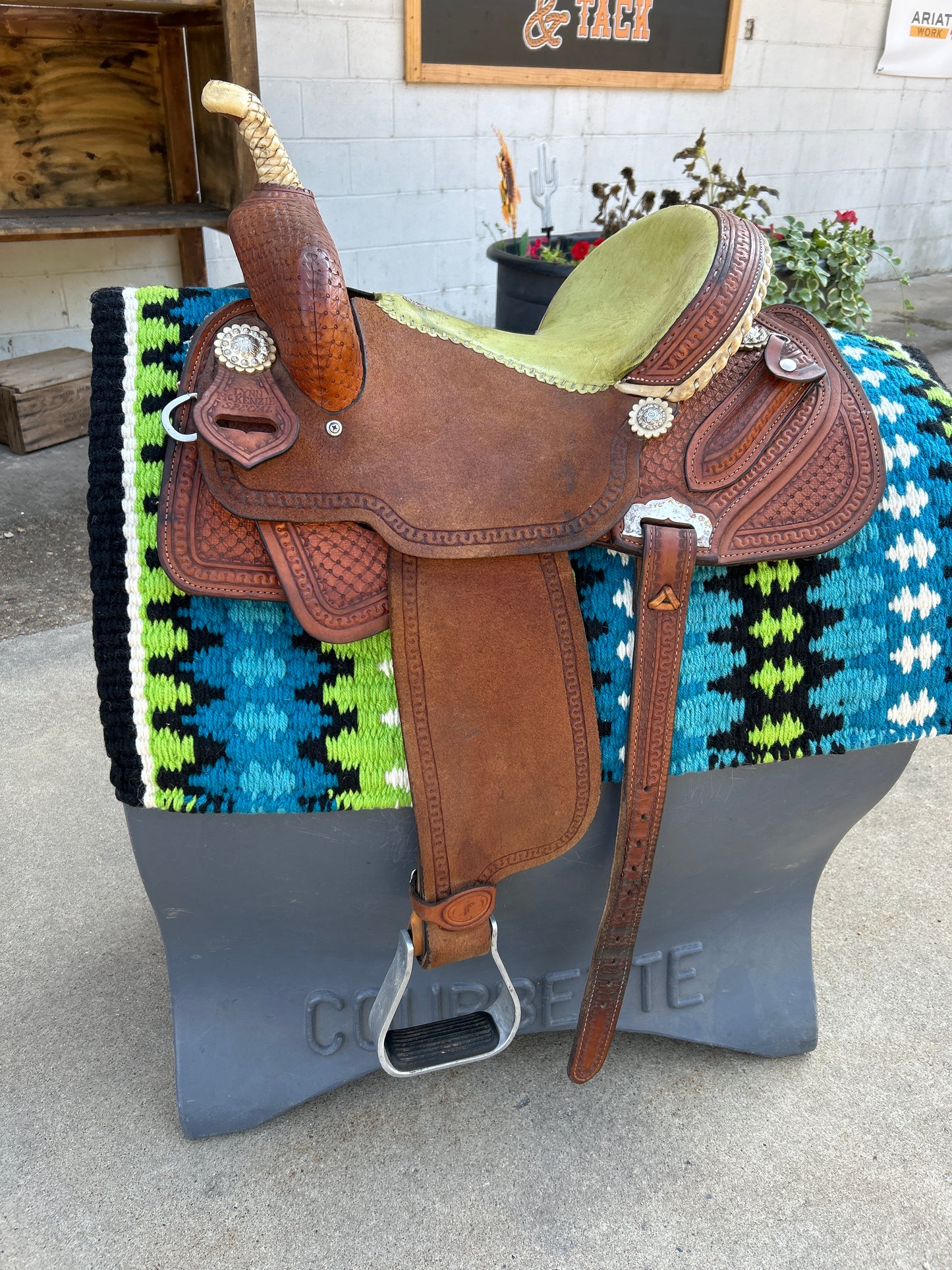 Lynn McKenzie Special 14” Barrel Saddle by Double J Saddlery