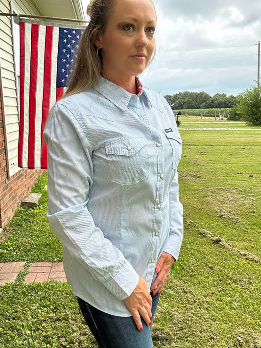 Wrangler Retro® Women's Long-Sleeve Pearl Snap- Stars & Stripes
