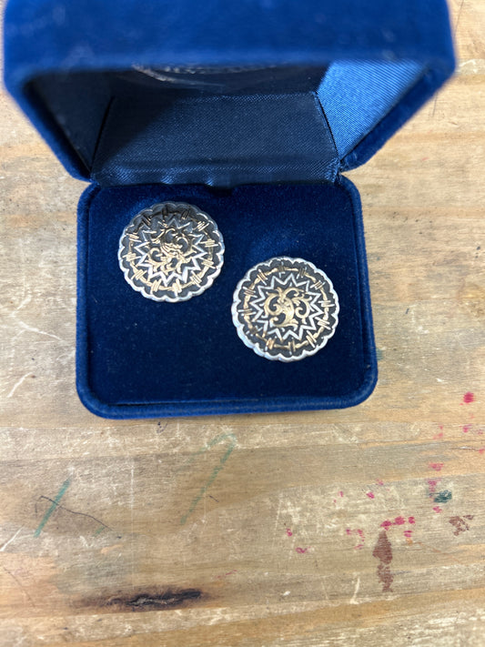 Tricolor Barbed Wire and Scrolls Earring