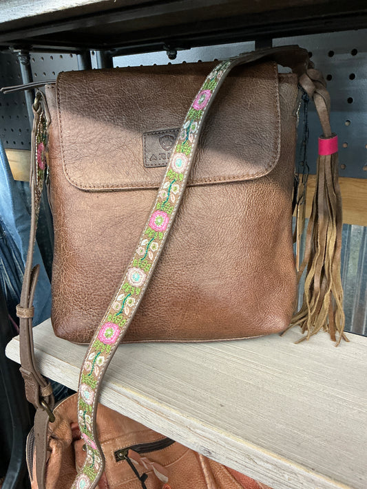 Addison Crossbody by Ariat