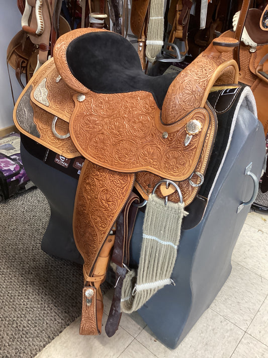 16” Circle Y show saddle