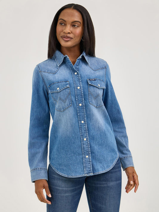 Wrangler Women's Denim Pearl Snap Snap Shirt