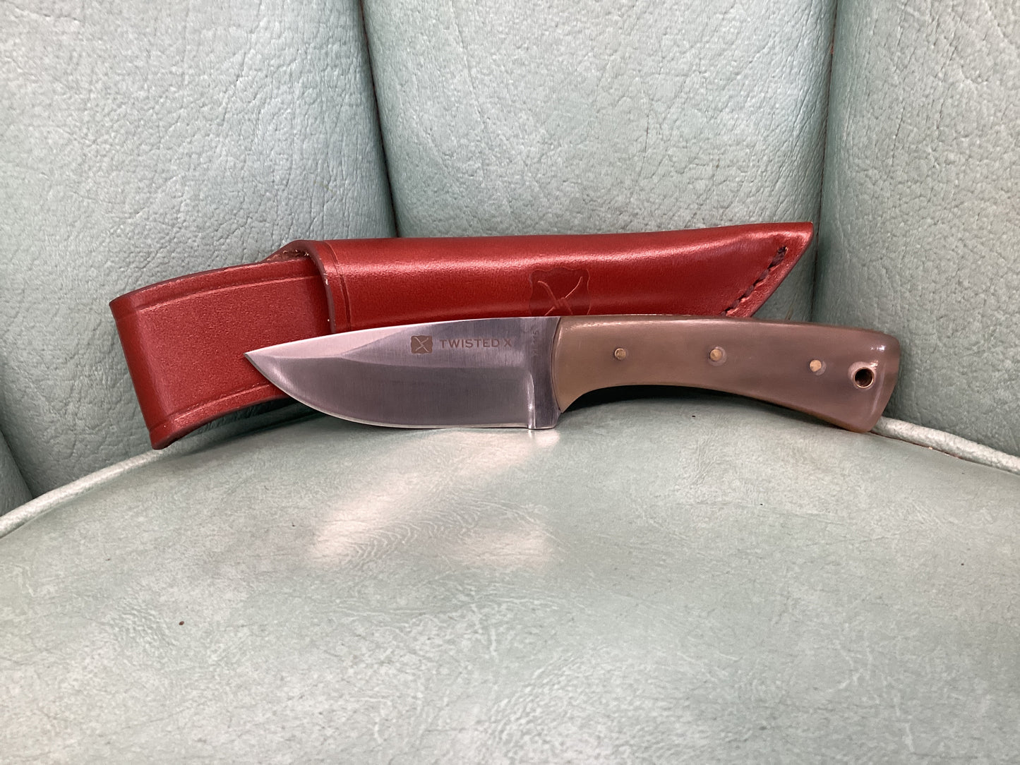 6 1/2” Blade, Ox Horn Handle w/Sheath