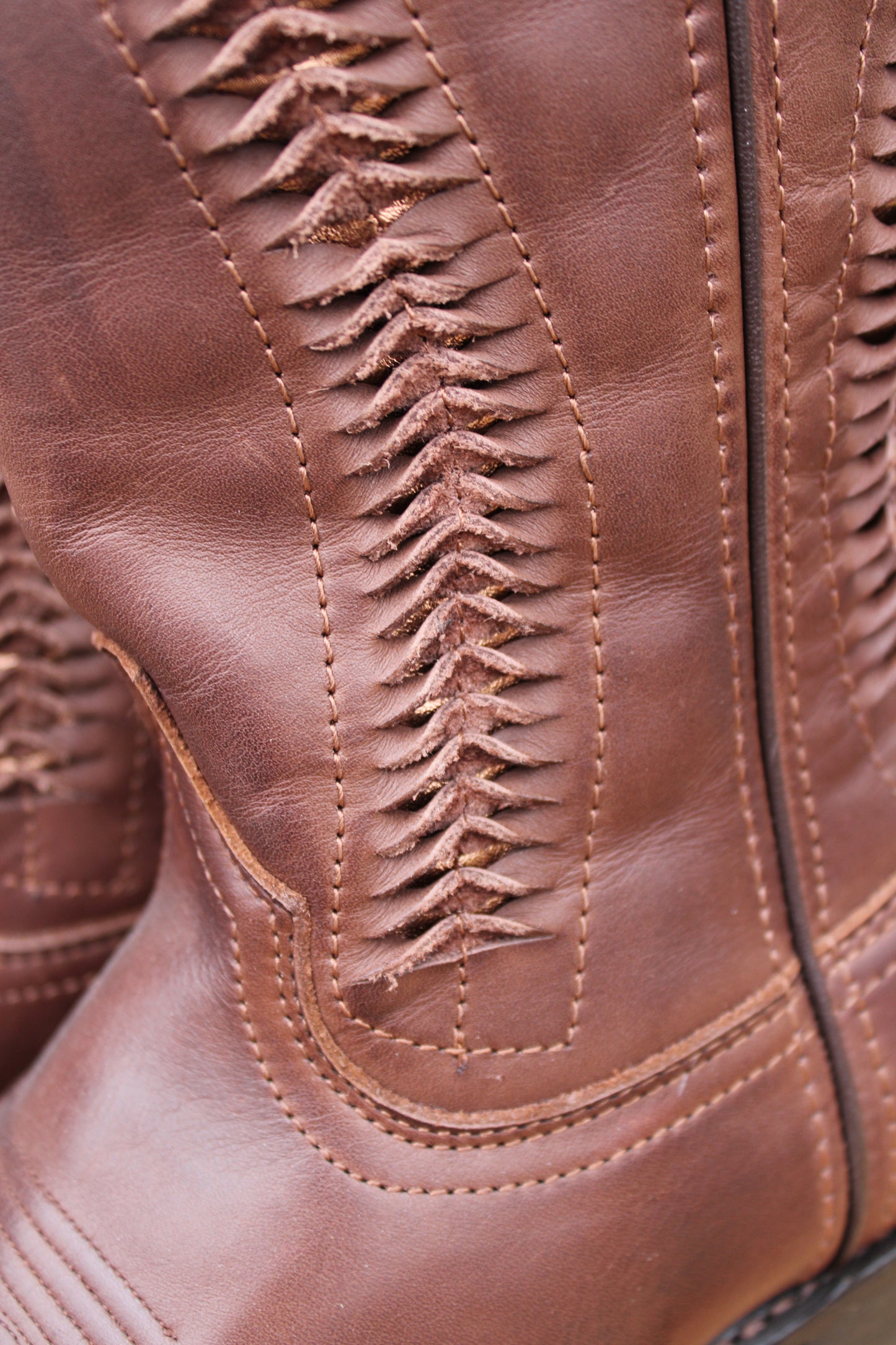 Dingo Boots- Brown with Gold Kick Toe