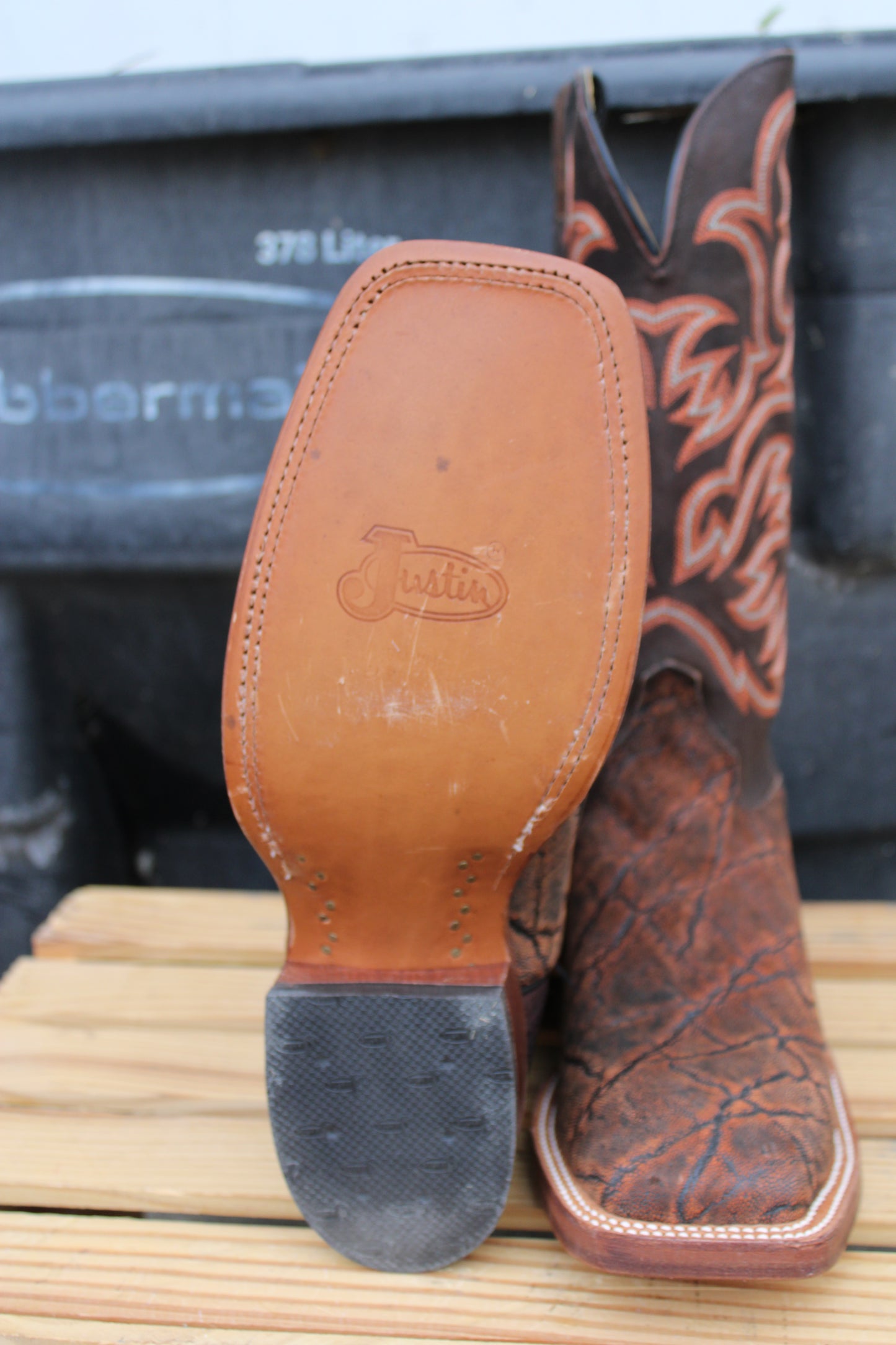 Justin AQHA Remuda Series-Elephant