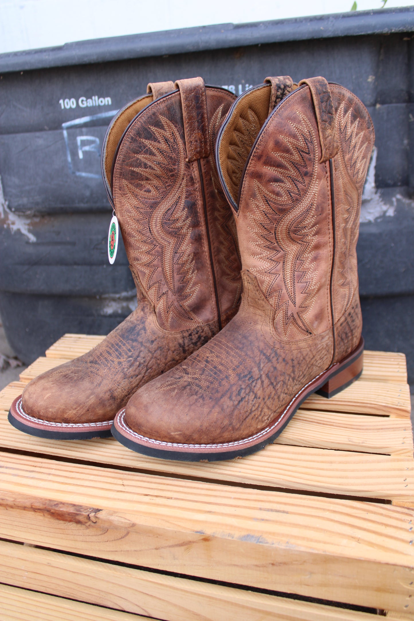 Cowboy Approved by Laredo Pinetop