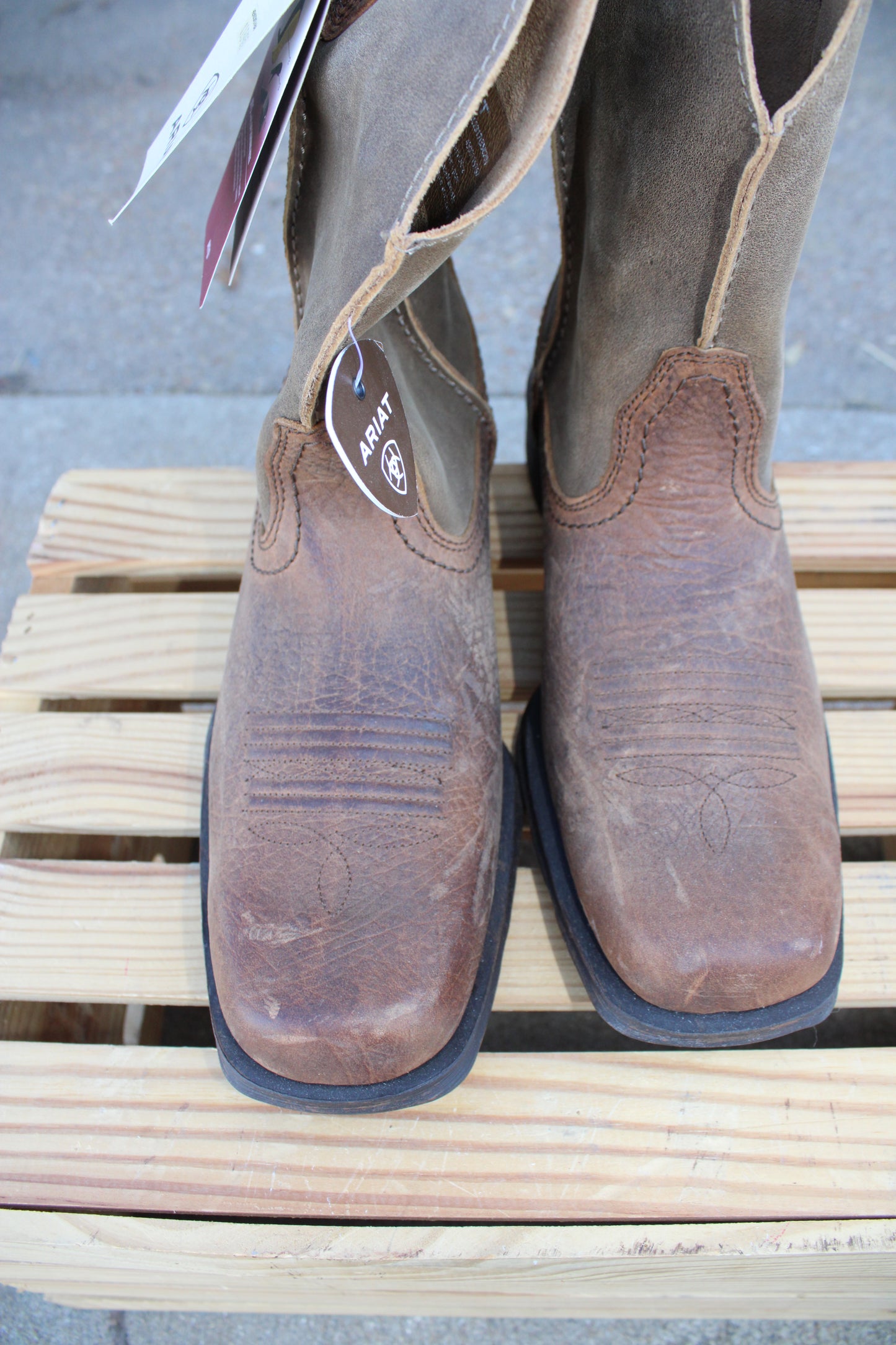 Ariat-Rambler Earth & Brown Bomber