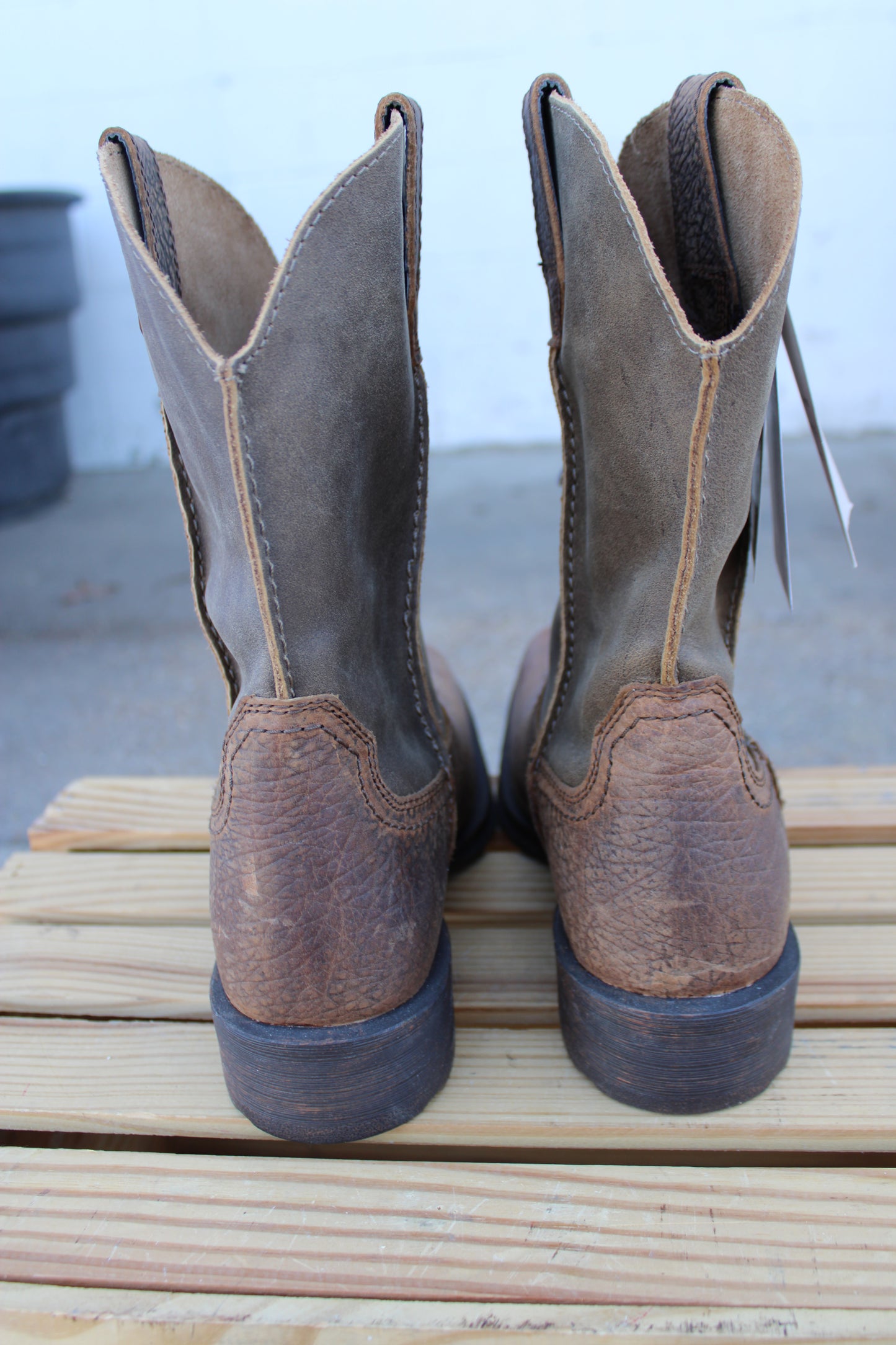 Ariat-Rambler Earth & Brown Bomber