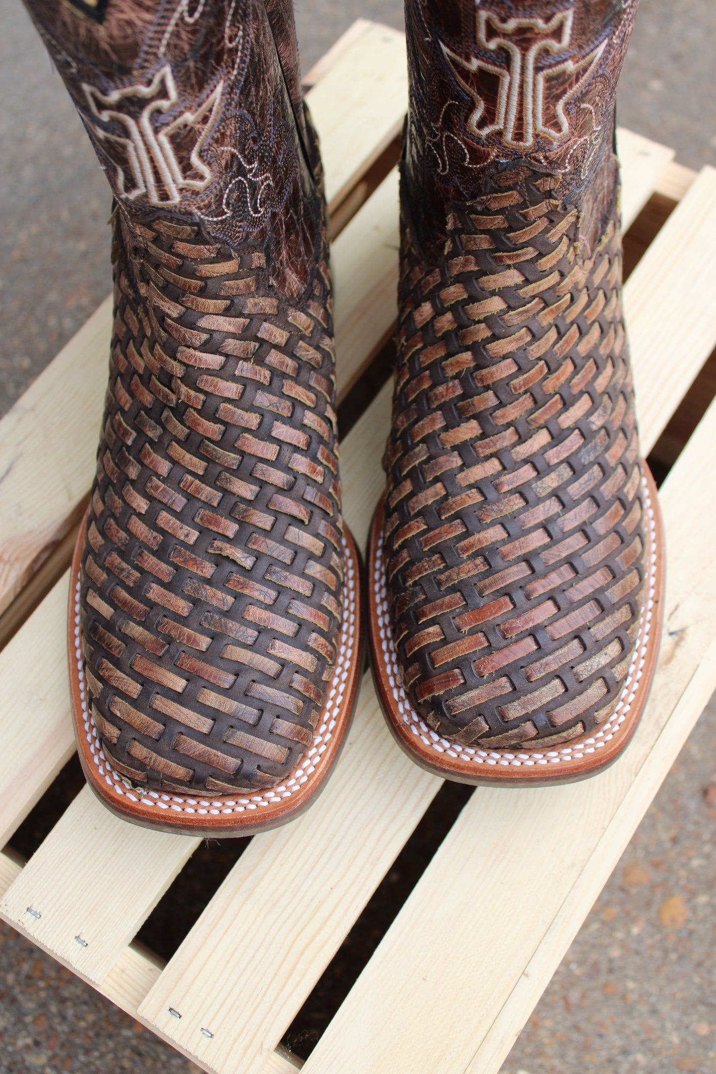 Tin Haul Boots- Lacer