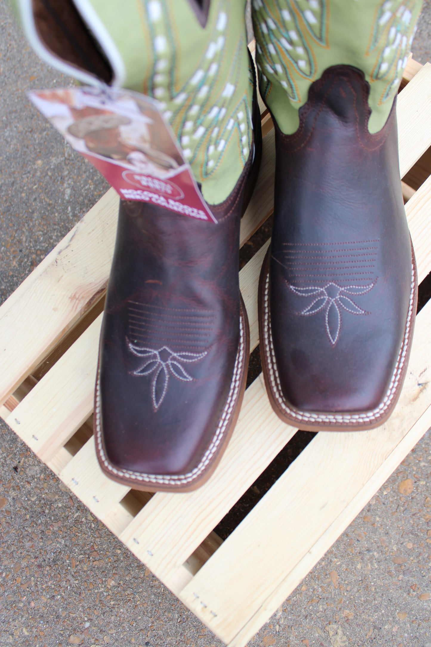 Nocona-Two Tone Saddle Stitch