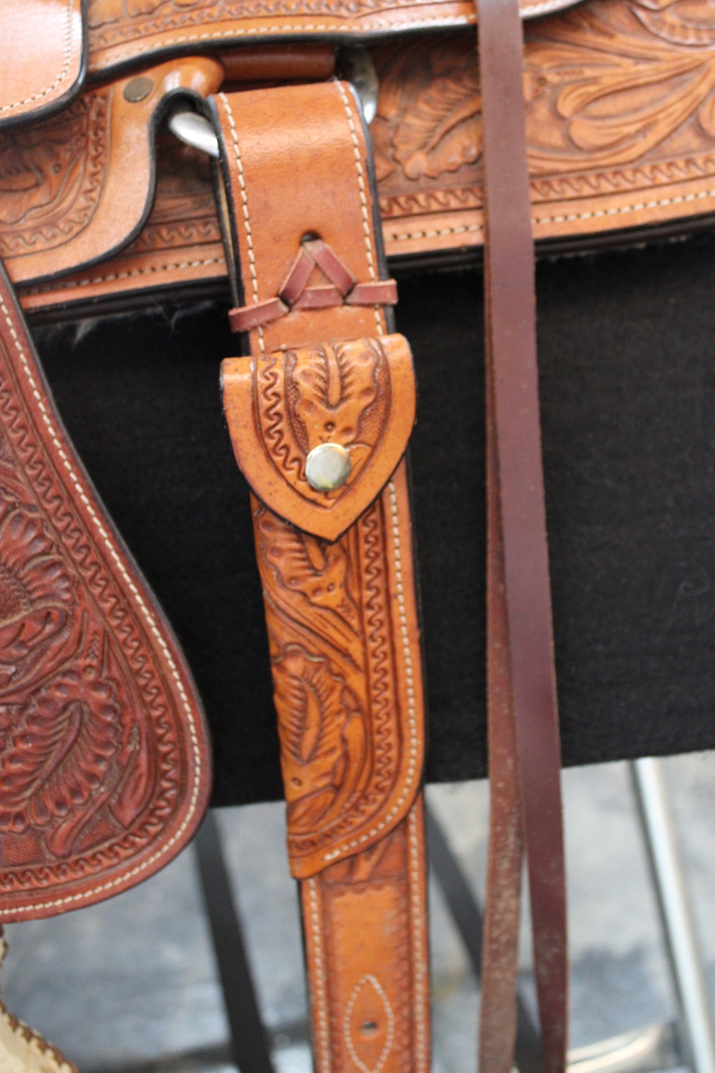 13” Royal King Tough 1 Youth Roper *Used*