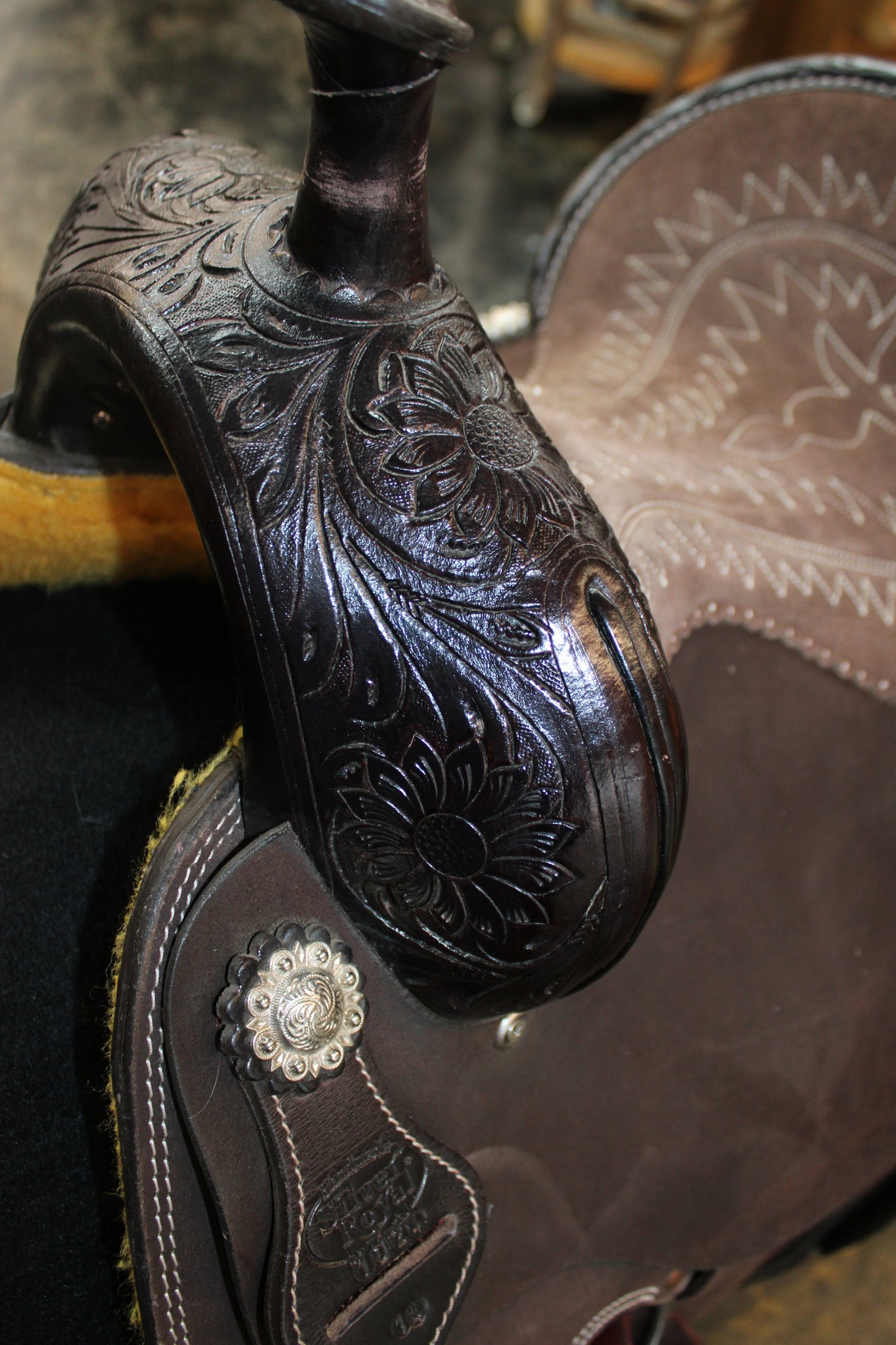 14" Silver Royal "Booker" Barrel Saddle