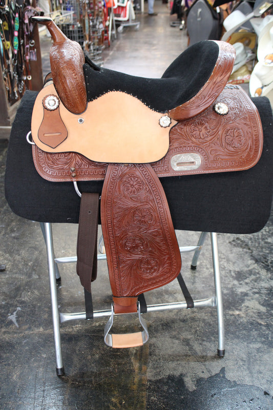 15” King Series Barrel Saddle