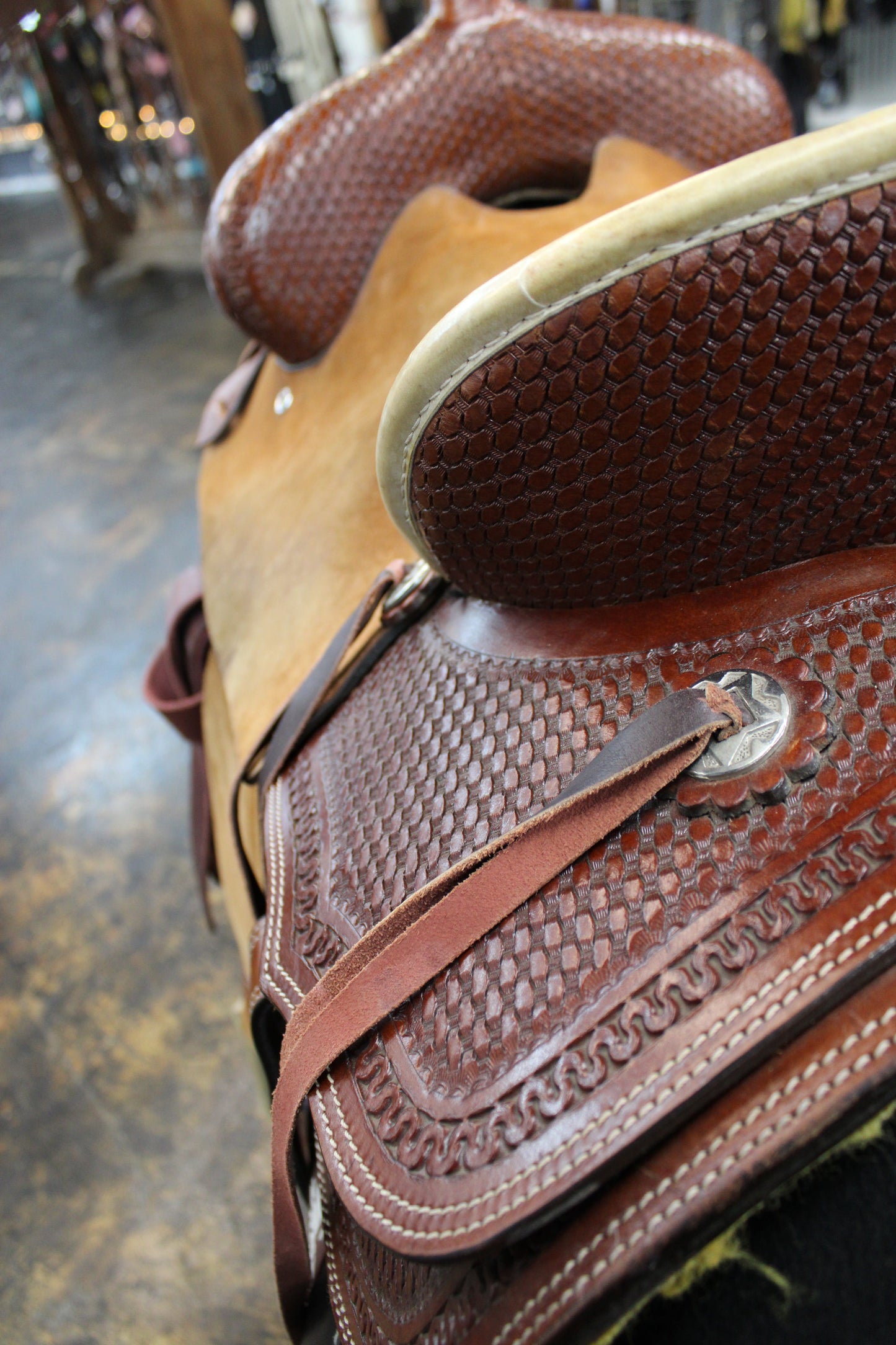 16” Royal King Ranch Saddle *Used*
