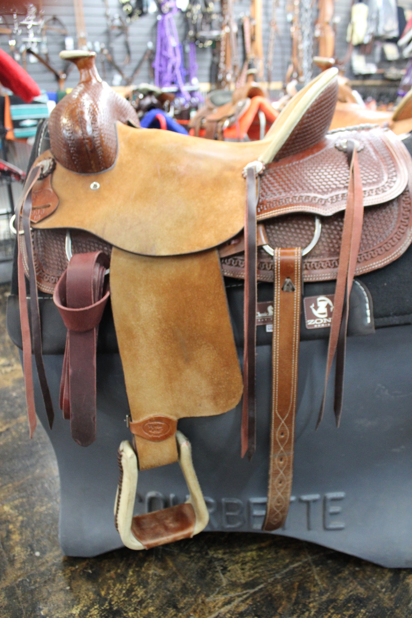 16” Royal King Ranch Saddle *Used*