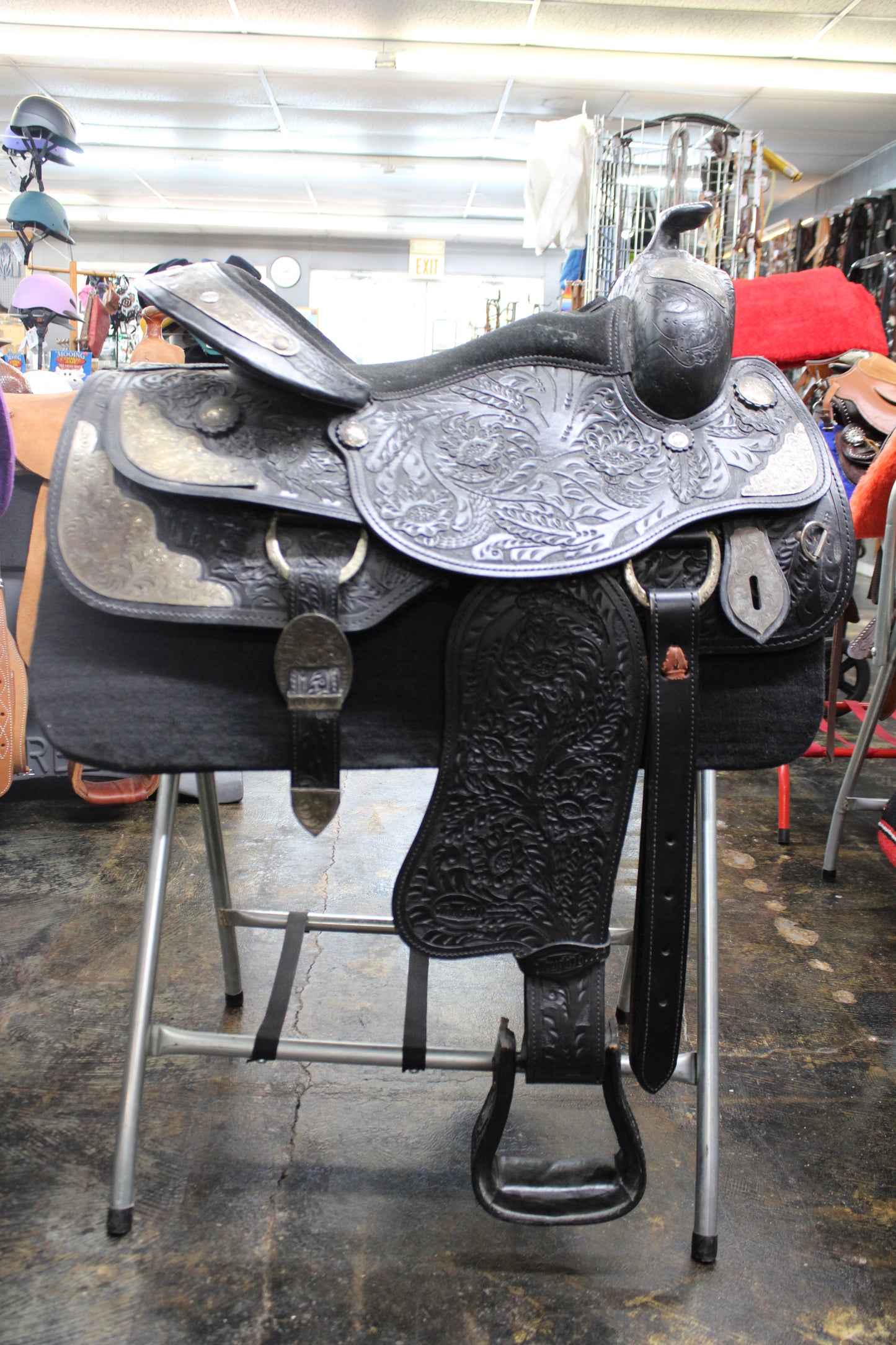 16 1/2” Silver Royal "Black Beauty" Show Saddle