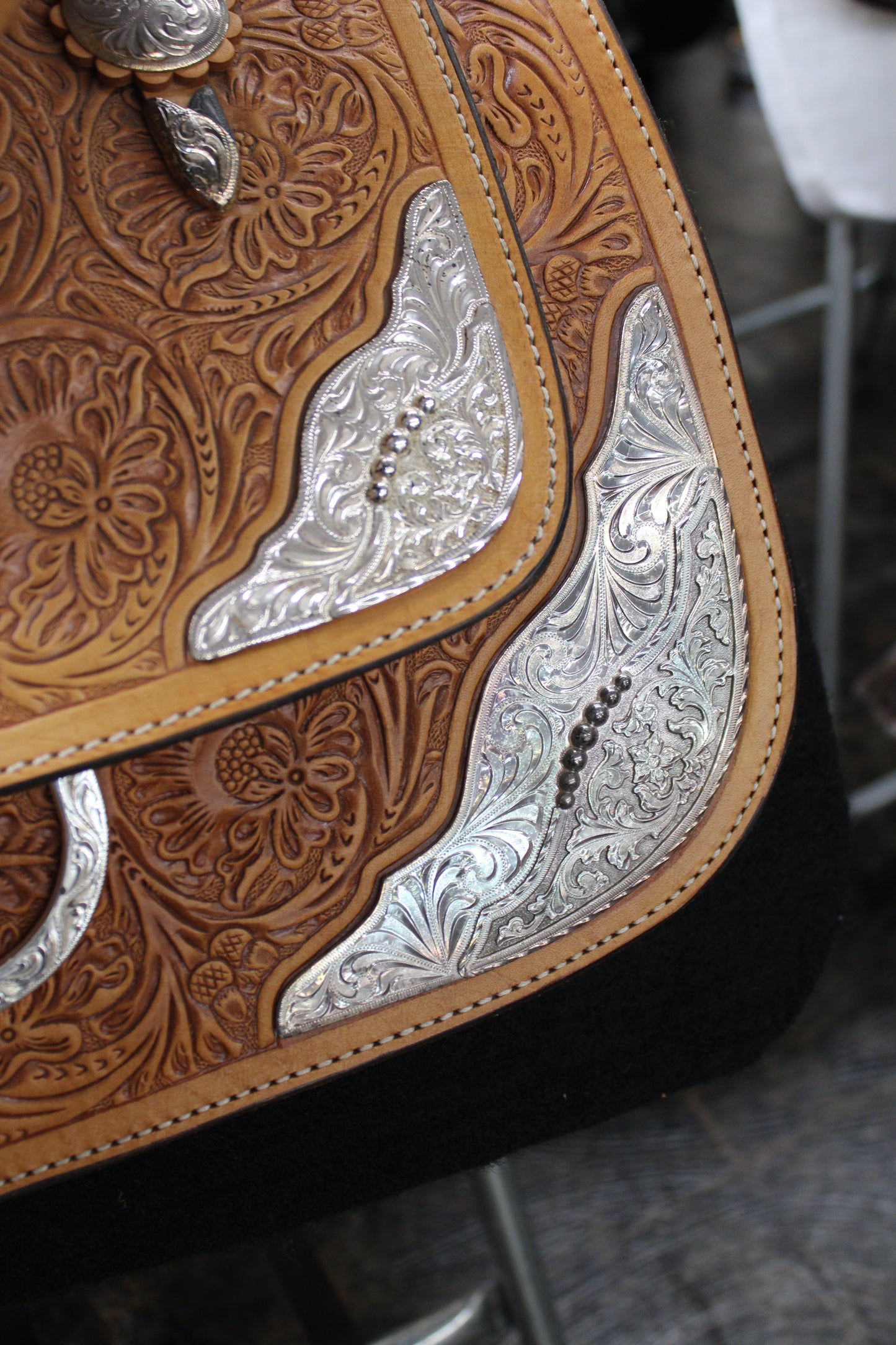 16” Circle Y Show Saddle