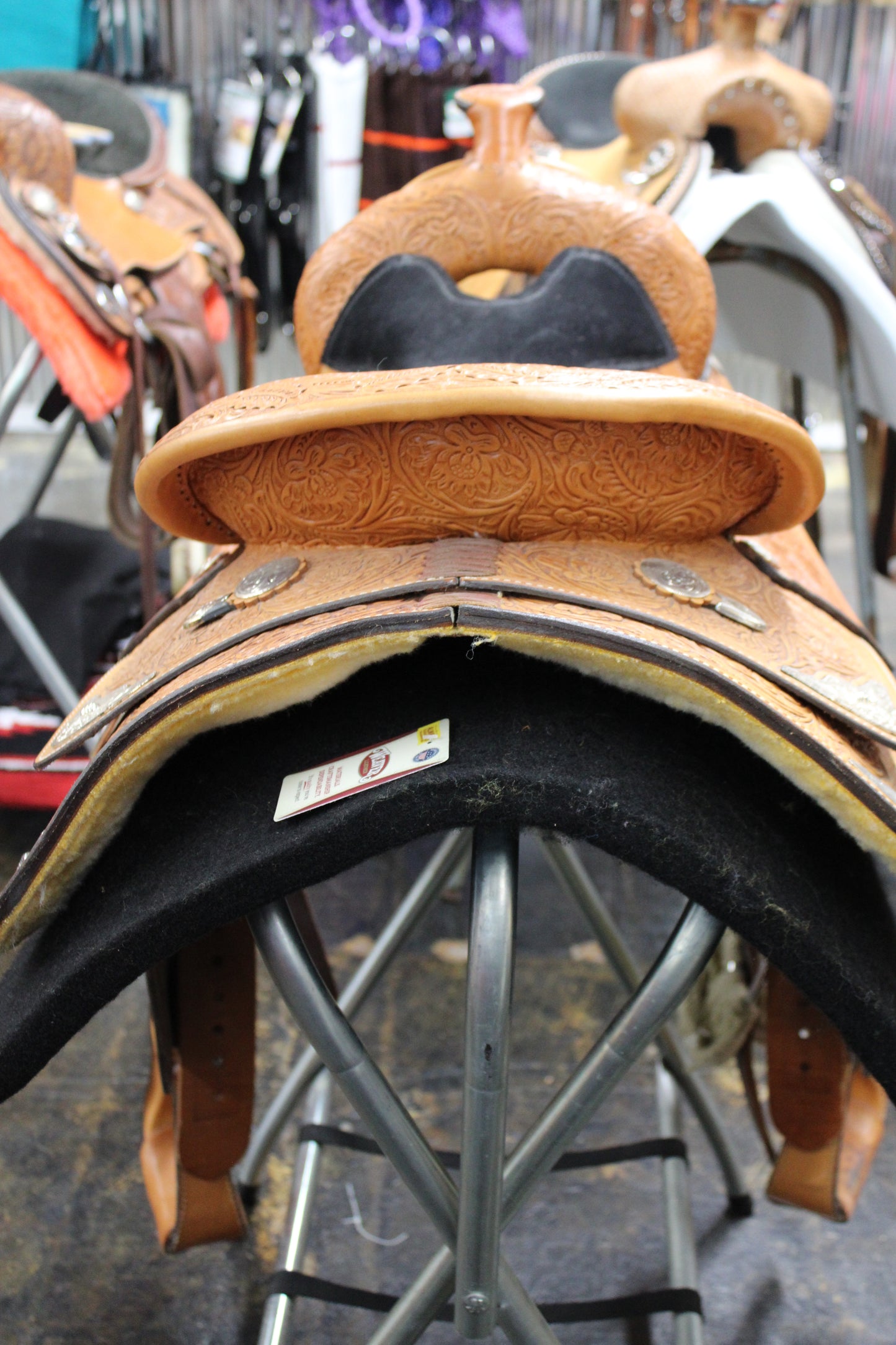 16” Circle Y Show Saddle