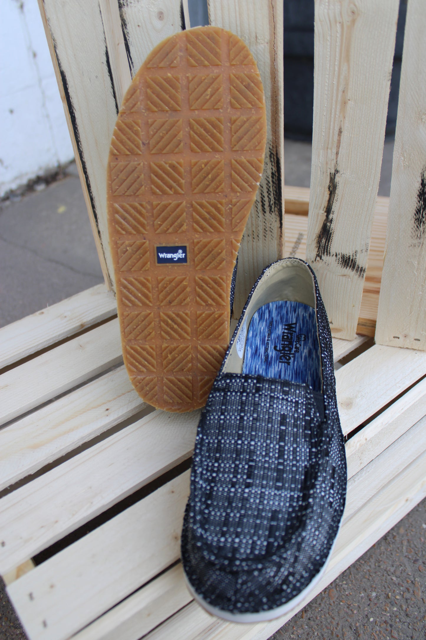 Wrangler Loafer Slip-On by Twisted X- Black & White