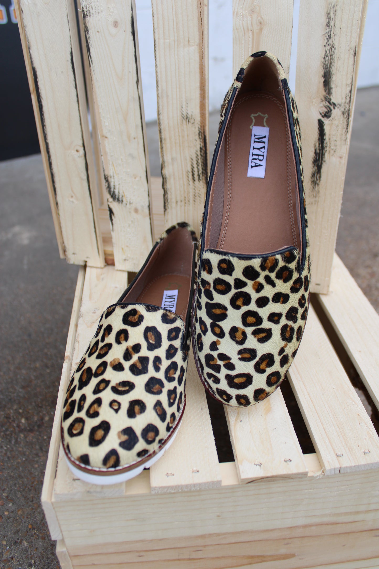 Myra Shoes - Airy Casual Sneaker