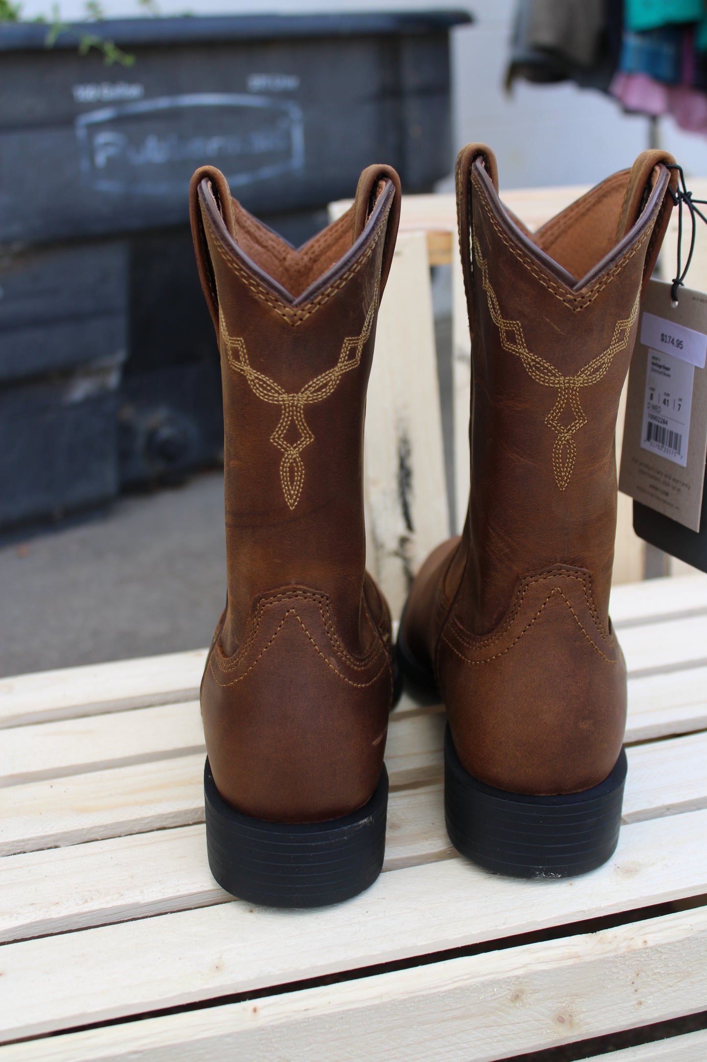 Ariat Men's Heritage Roper - Distressed Brown