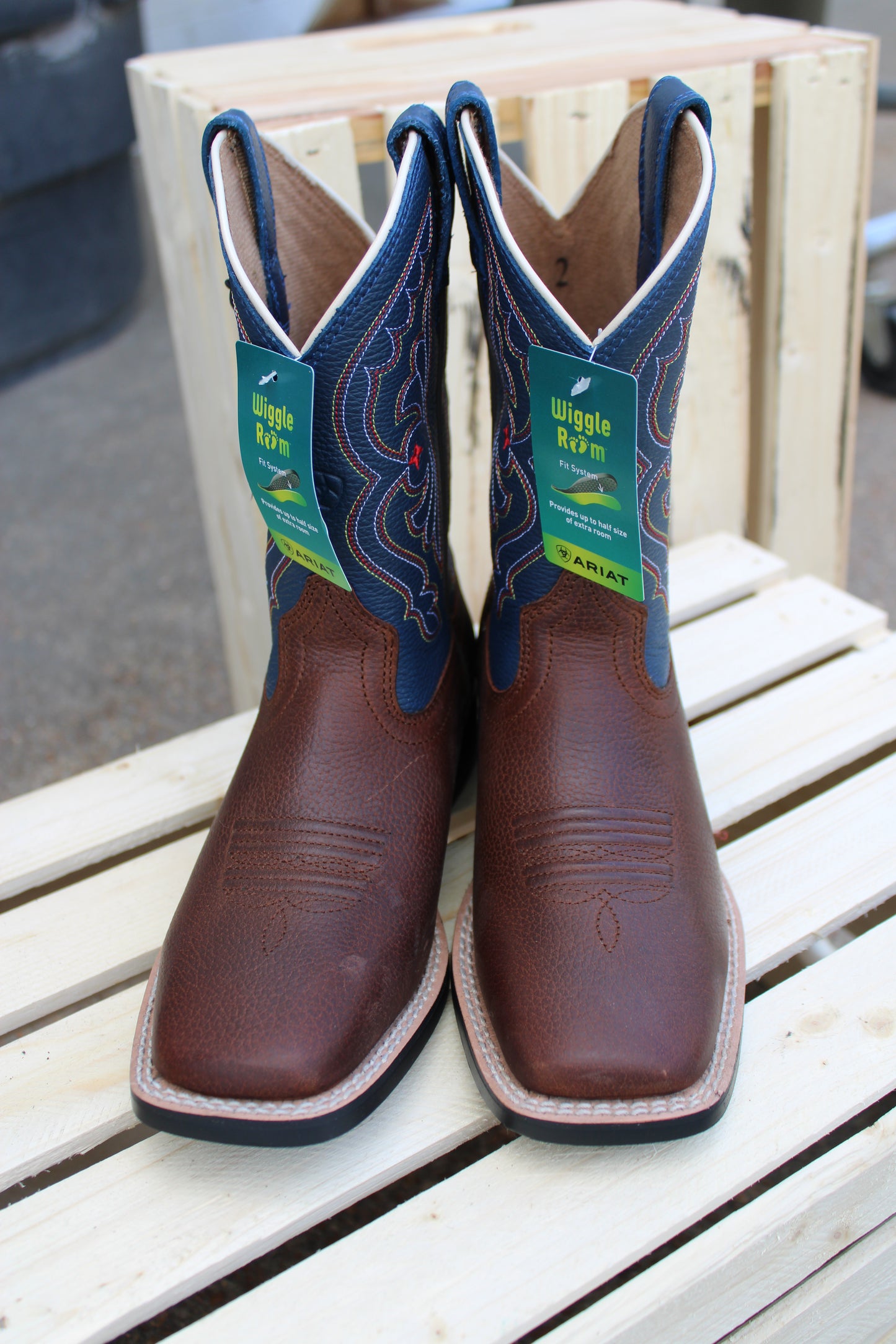 Ariat- Kid's Quickdraw Boot- Brown Oiled Rowdy and Royal