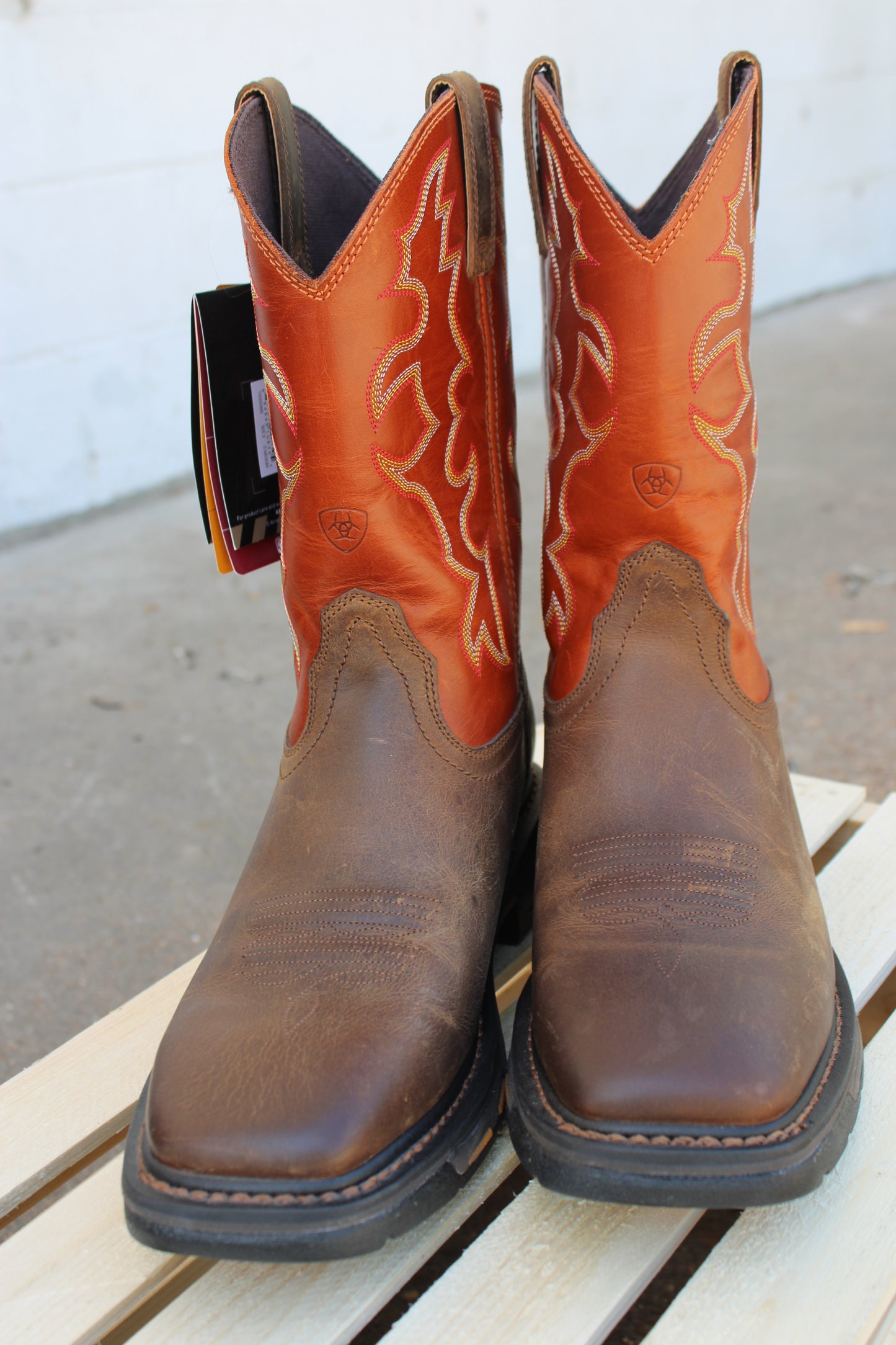 Ariat Work® WorkHog- Dark Earth & Brick