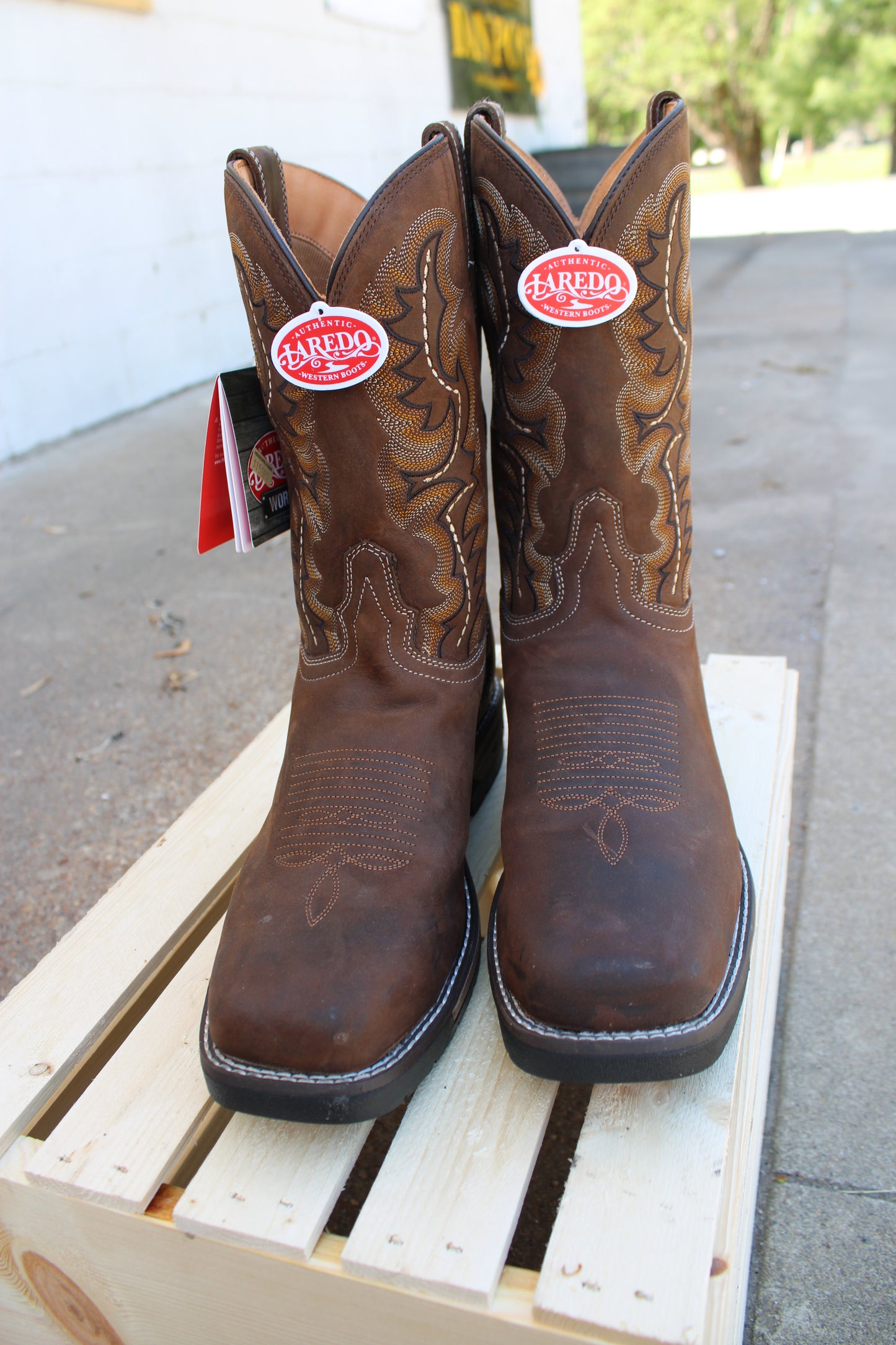 Laredo Work® 11" Pull-On Workboot- Brown Distressed