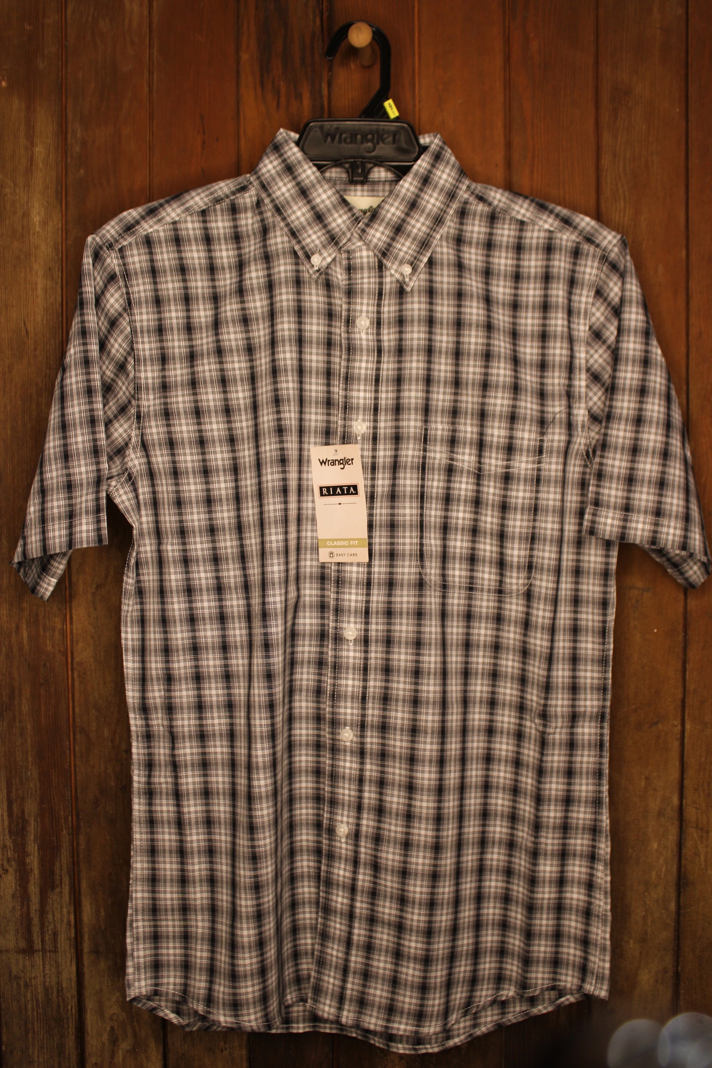 Wrangler Riata® Short Sleeve Plaid Shirt