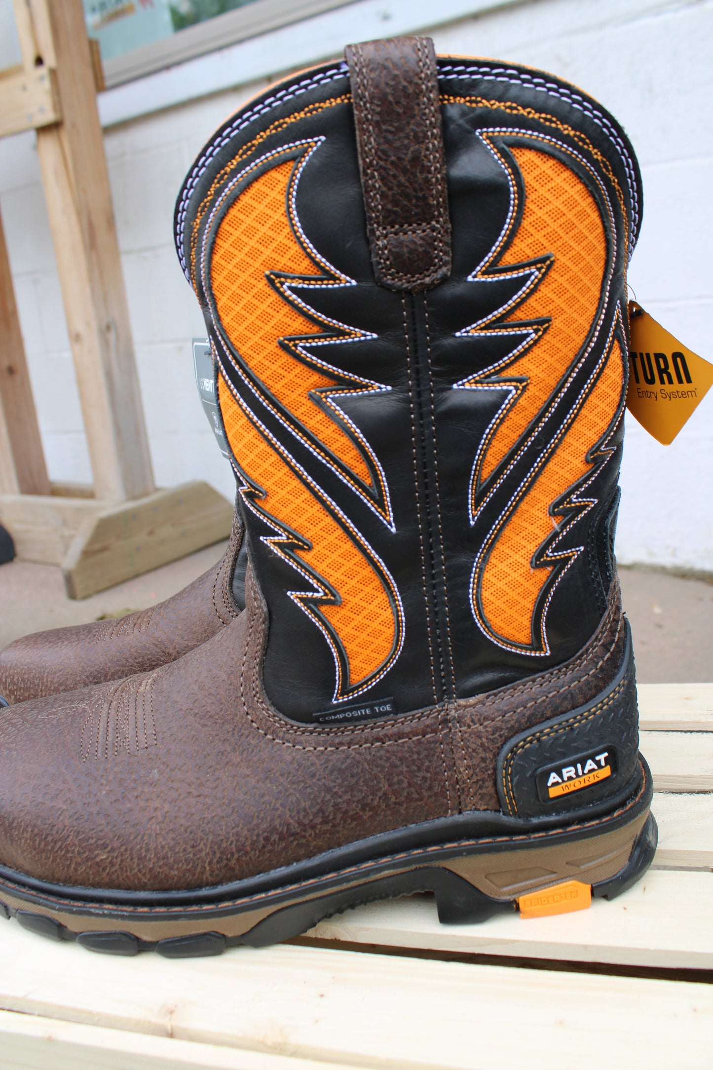 Ariat® Work Intrepid VentTEK Square Toe-Composite Toe