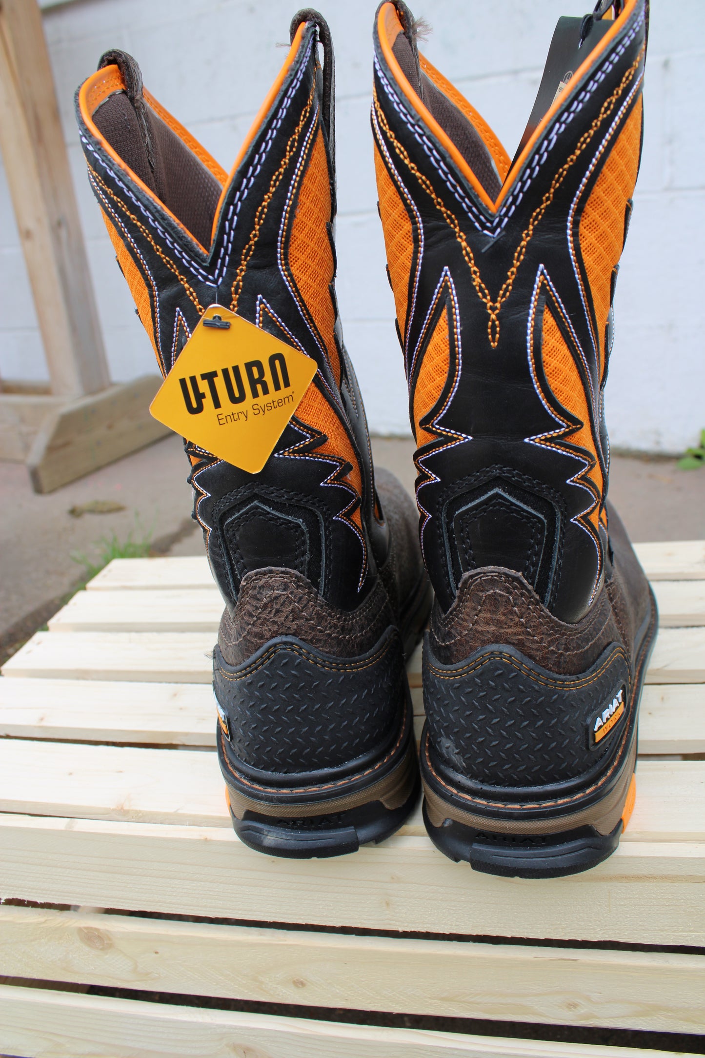 Ariat® Work Intrepid VentTEK Square Toe-Composite Toe