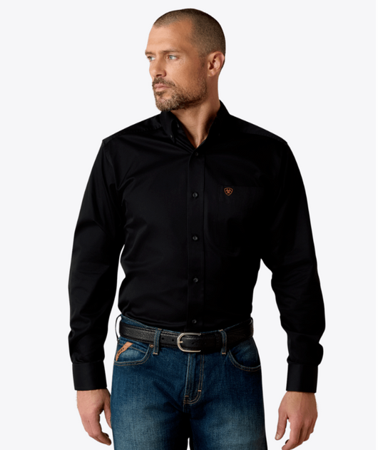 Ariat® Men's Solid Twill Fitted Shirt- Black