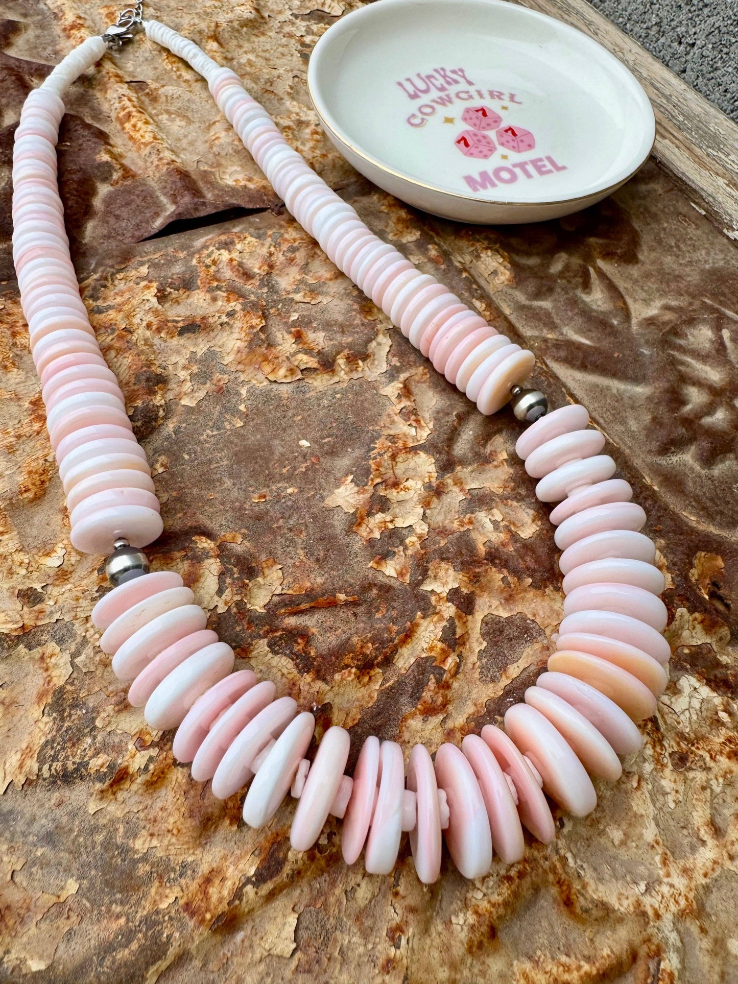 Graduated Pink Conch Necklace